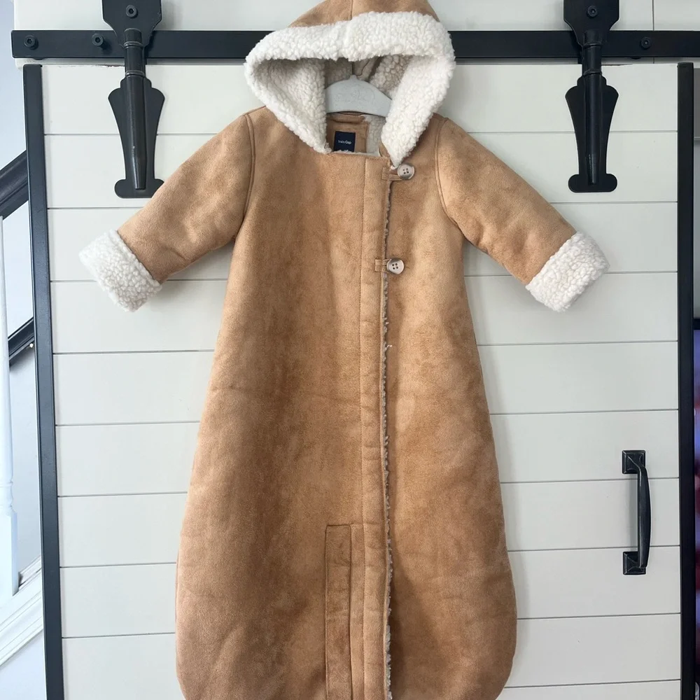 BabyGAP Cream and Tan Hooded Shearling Bunting Snowsuit - 6-12 months